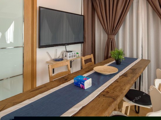 闲空间豪华四人套房