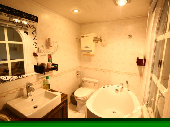 问月豪华观景大床房201