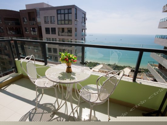 阳台海景大床房