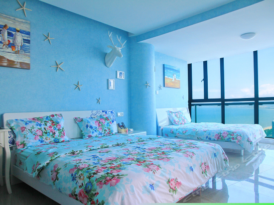 爱琴海主题海景家庭房