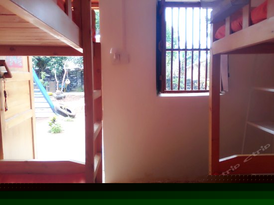 四人上下铺（床位房）