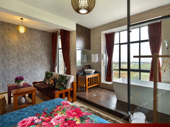 主题阳台大床房