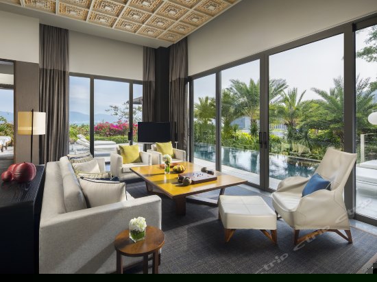 柏悦两居海景别墅