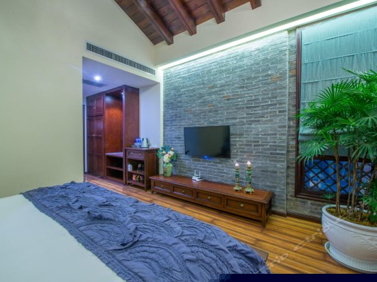 豪华海景大床房