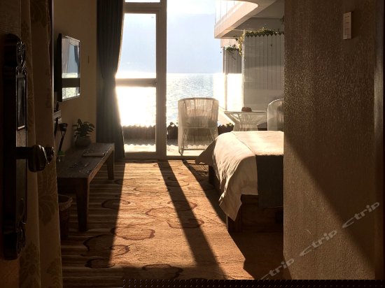 柳桥180°正面海景大床房