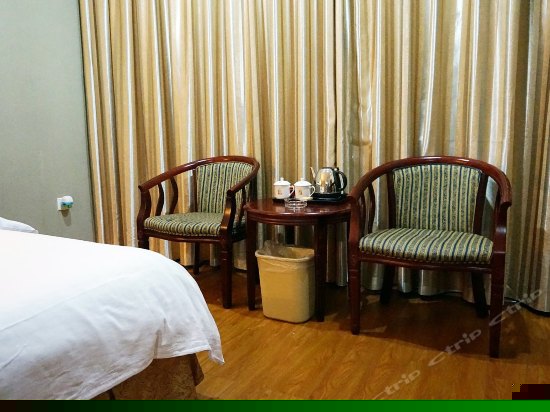 豪华双床房