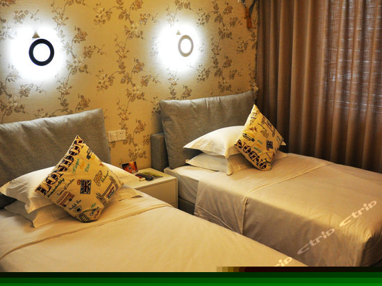 豪华双人房之蝴蝶