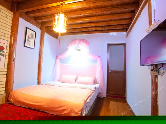 一楼温馨大床房