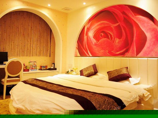 特色单人圆床房