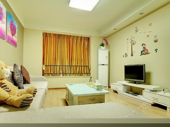 豪华典雅双卧套房