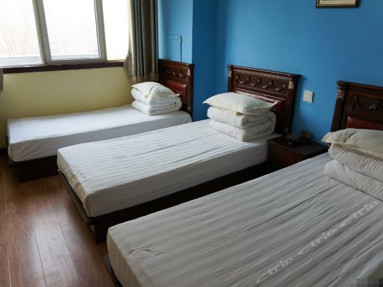 三人间(部分无窗)