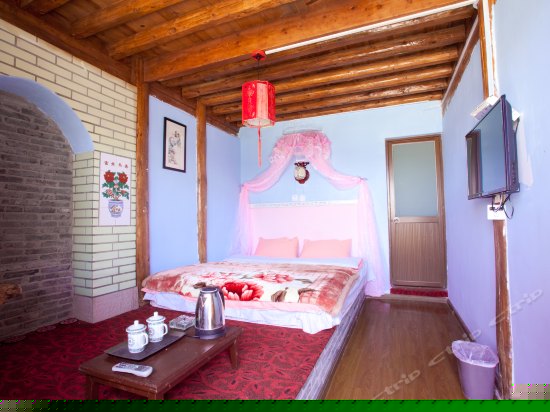 一楼温馨大床房