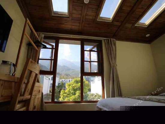 云雨多功能苍山观景套房