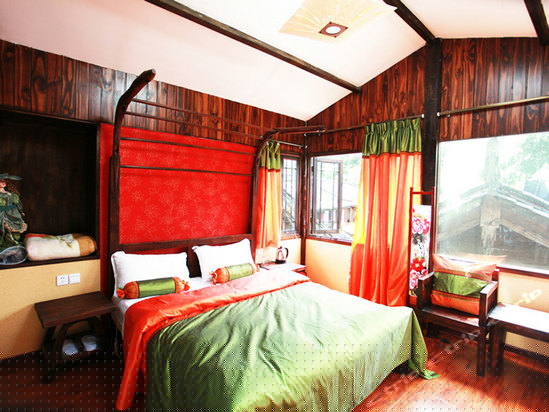 豪华雪山全景房