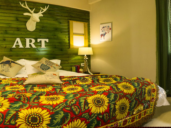 初夏微海景大床房