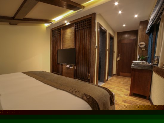 藏式风情温馨家庭套房