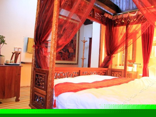 201佳偶天成 龙床房