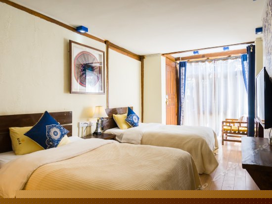 青花温馨双床间