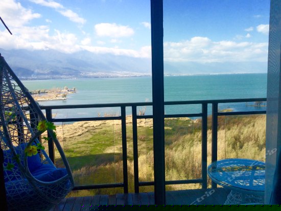 地中海无敌海景养生大床房