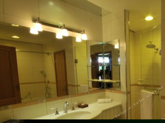 花园别墅豪华行政标准间