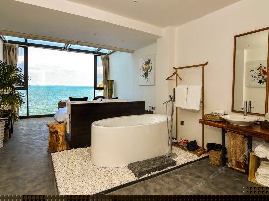 荷月（海景大床房）