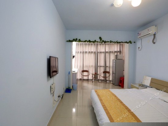 豪华园景大床房