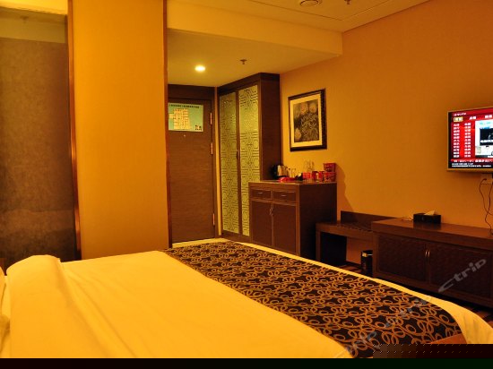 特价大床房（无窗）