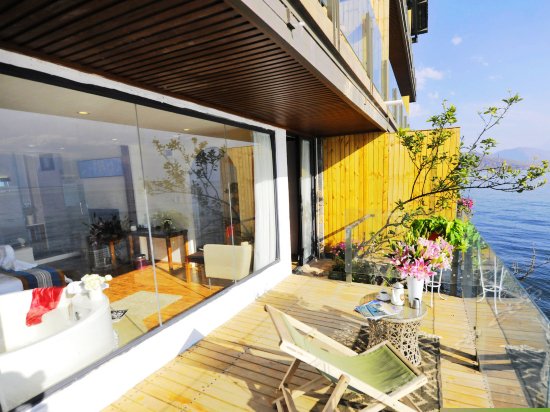 秋水海景露台大床房