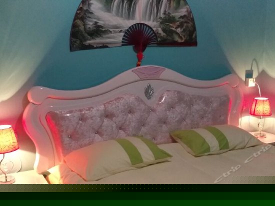 水车店标准大床房