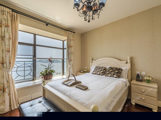 豪华海景三卧室家庭套房