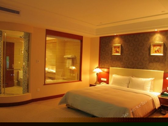 豪华大床房(喜悦楼)