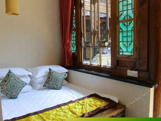 明清古典双人土炕房