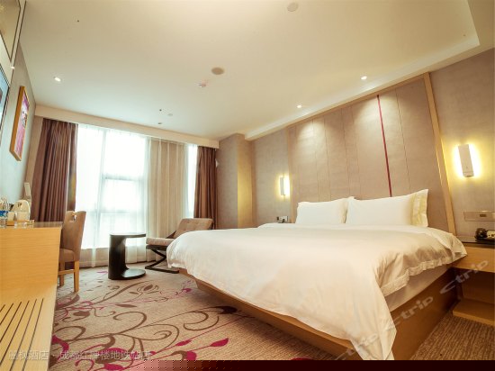 商务大床房