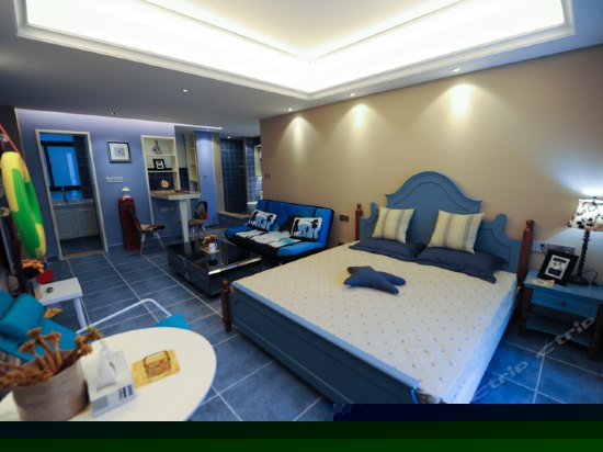 兰海五期蓝色经典主题房