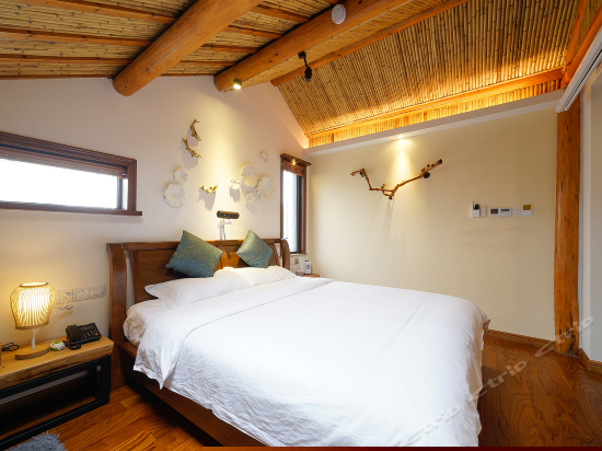 静艮（浪漫星空房）