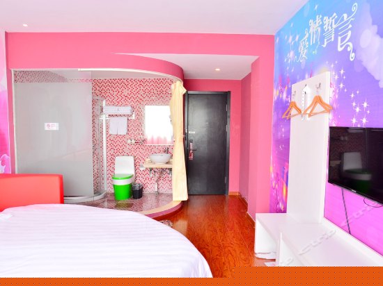 梦幻主题大床房