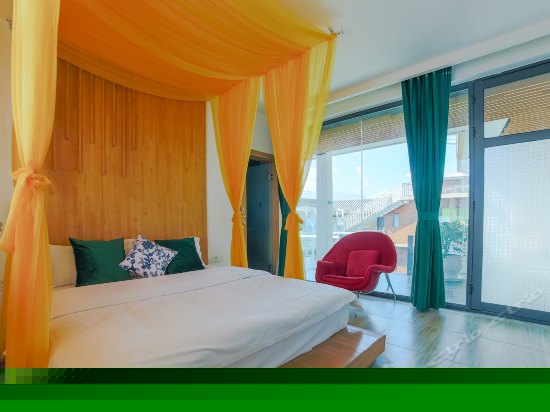 简约舒适大床房