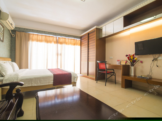 高级海景大床房