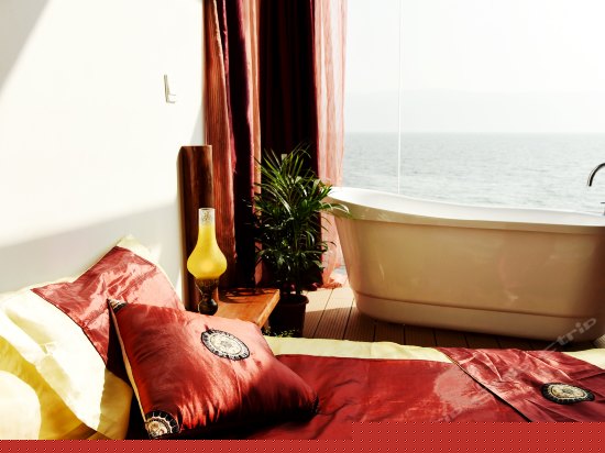 豪华海景家庭套房