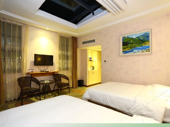 阳光玻璃双人间