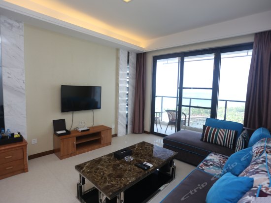 无敌海景开放式2房