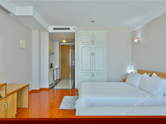 悦珆市景家庭房