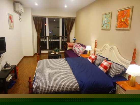 现代风尚大床套房