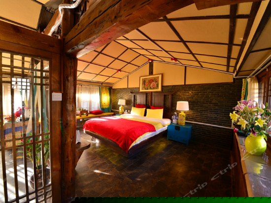 青城观景大床房