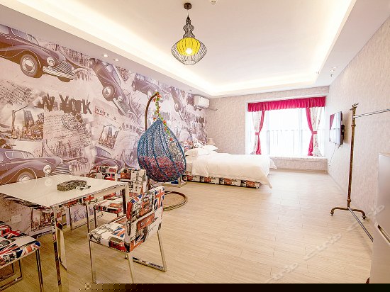 欢乐时光大床房