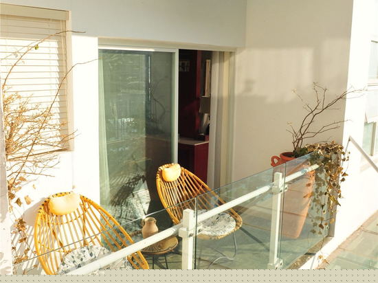 侧面海景大床房