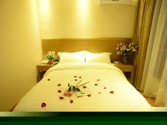 特价大床房(无窗)