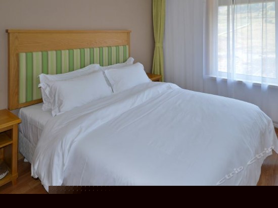 青山一居大床房