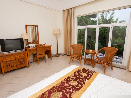 高级蜜月大床房