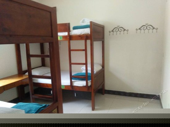 豪华四人房(按床位)